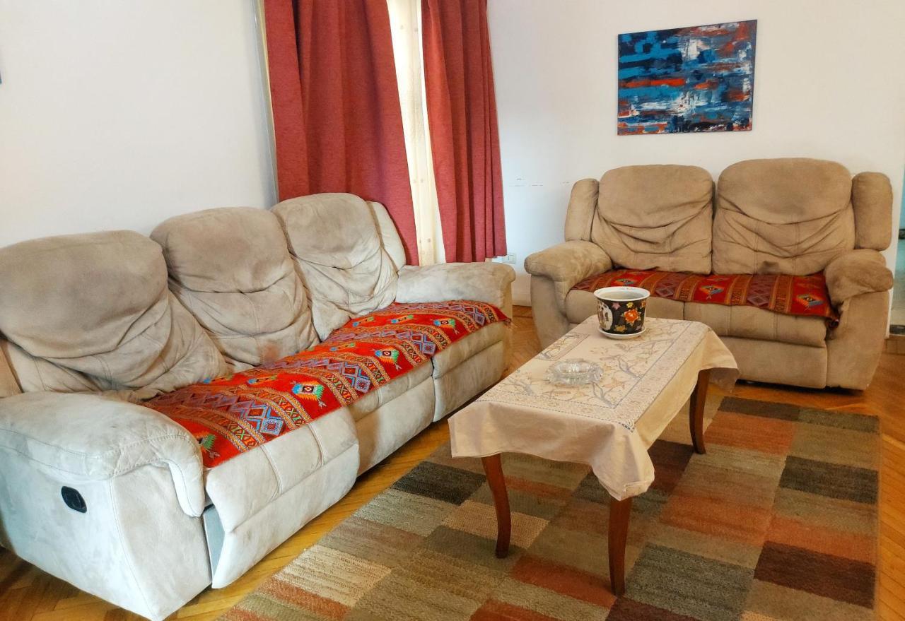 Jessy Lovely Apartment In Heliopolis El El Cairo Exterior foto